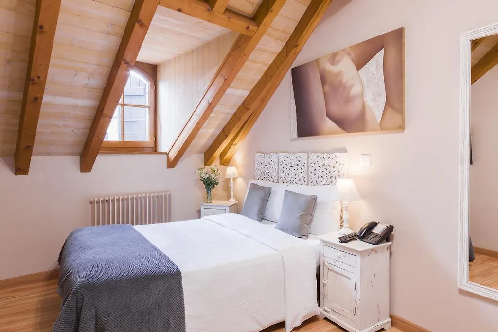 Auberge Communale De Carouge Geneva Hotel