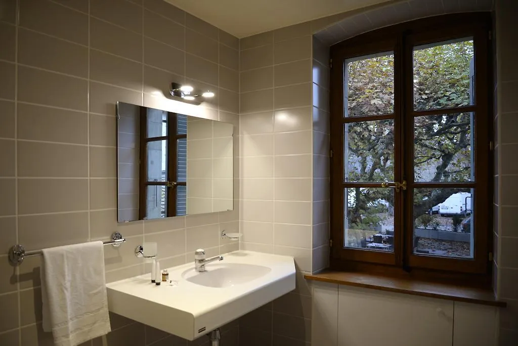 فندق اوبيرج كوموال دي كاروج Carouge