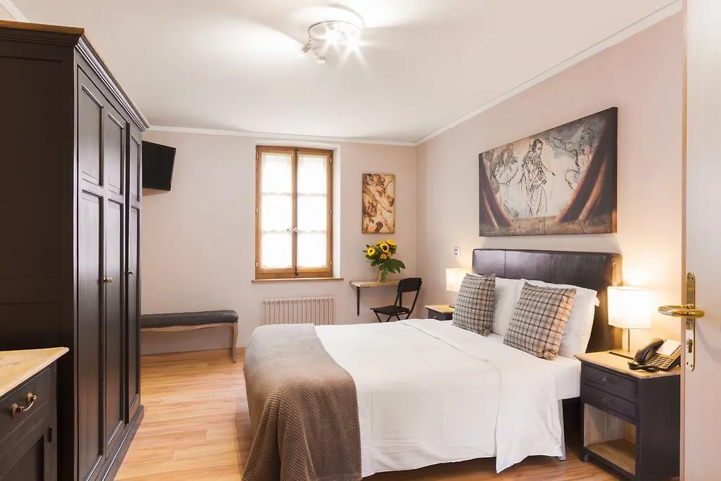 ** Hotel Auberge Communale De Carouge Geneva Switzerland